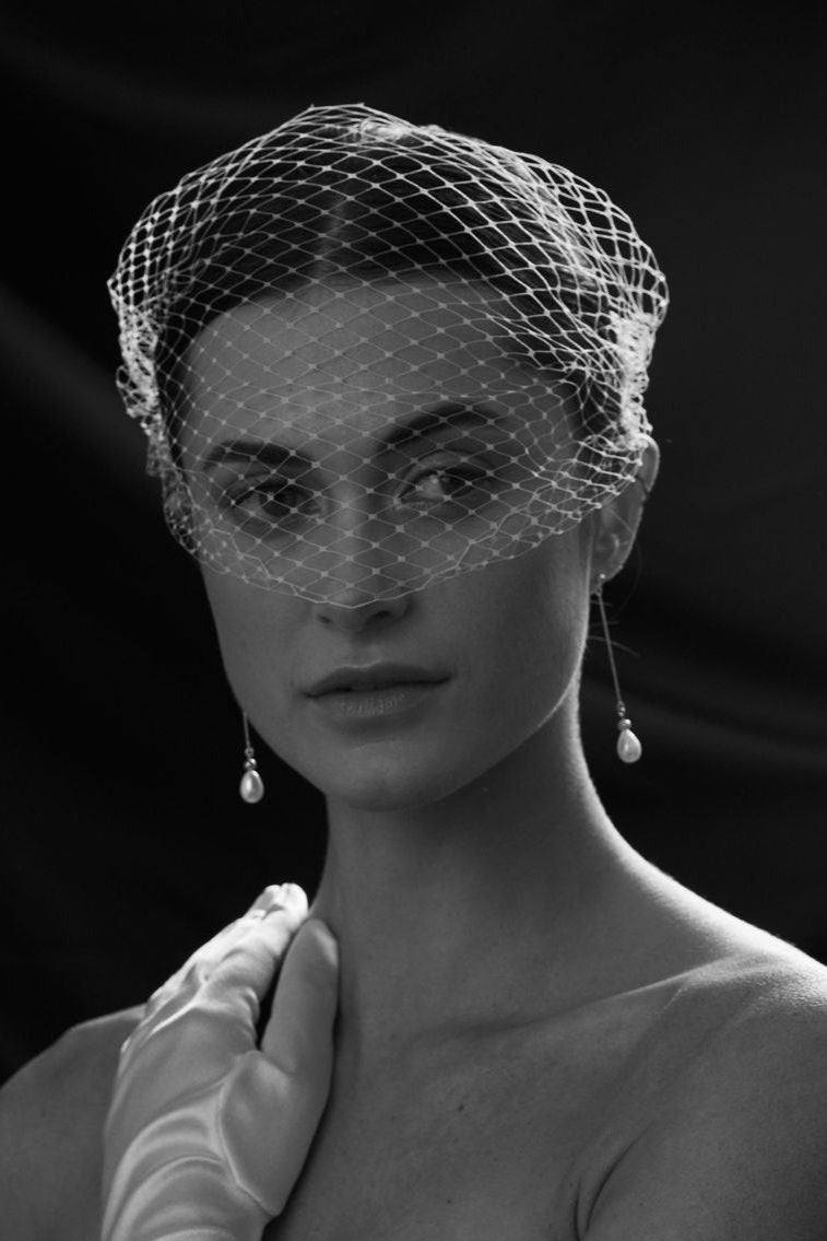 BIRDCAGE VEIL