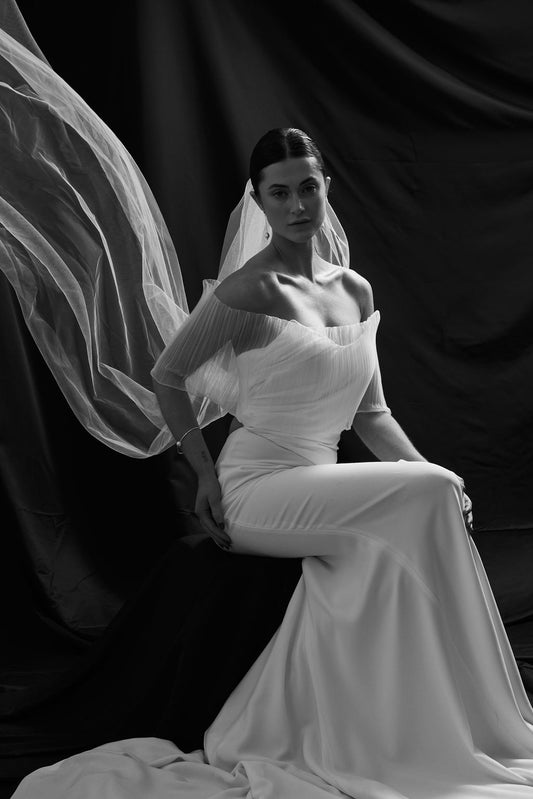 2024 Bridal Accessories Trends: Embracing Minimalism and Boldness