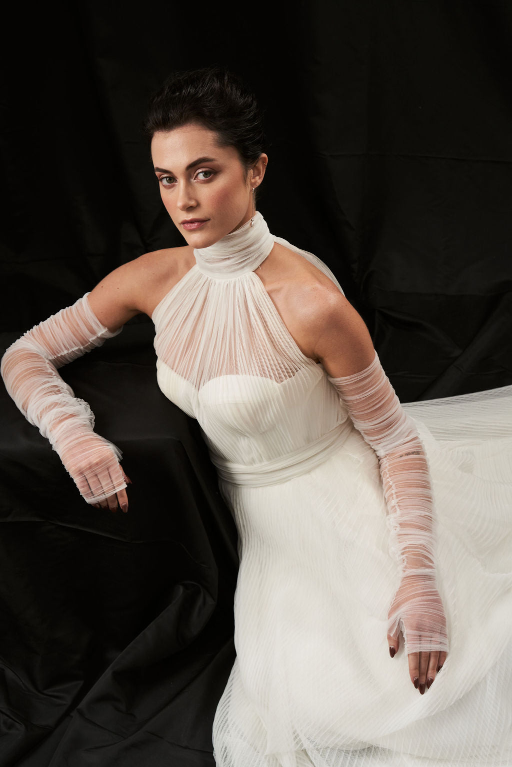 Fingerless Plissé  Bridal Gloves Ivory