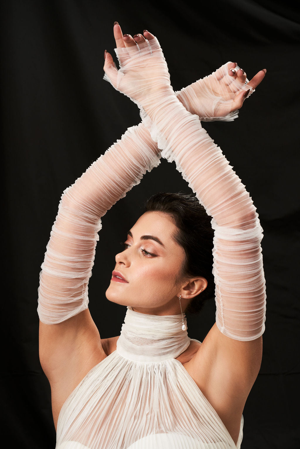 Fingerless Plissé  Bridal Gloves Ivory